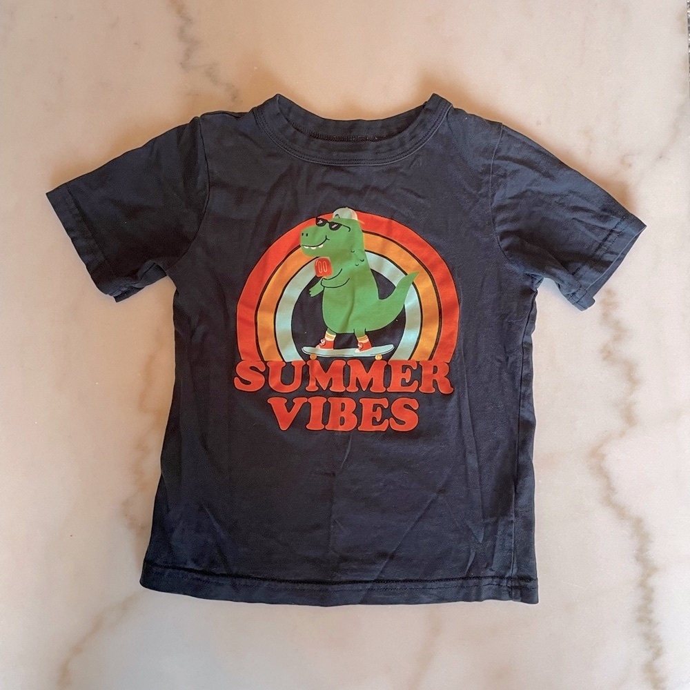 4/$15🌸 Joe Fresh Kids T-Shirt - Dark Blue with Orange and Green